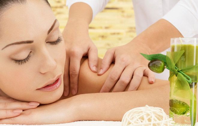 Holi Massage va ofera pachetul ce include: 3 sedinte de masaj a 60 de minute: 30 de minute Masaj Relaxare 30 de minute Reflexoterapie la doar 199 lei in loc de 270 lei! Stimuleaza calmeaza si relaxeaza!